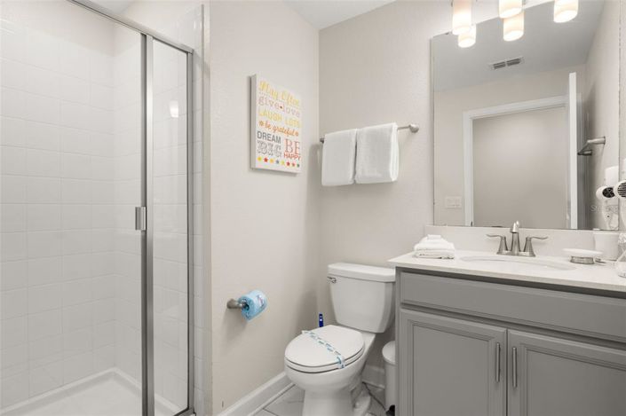 Image No.33-5 Bed Townhouse for sale