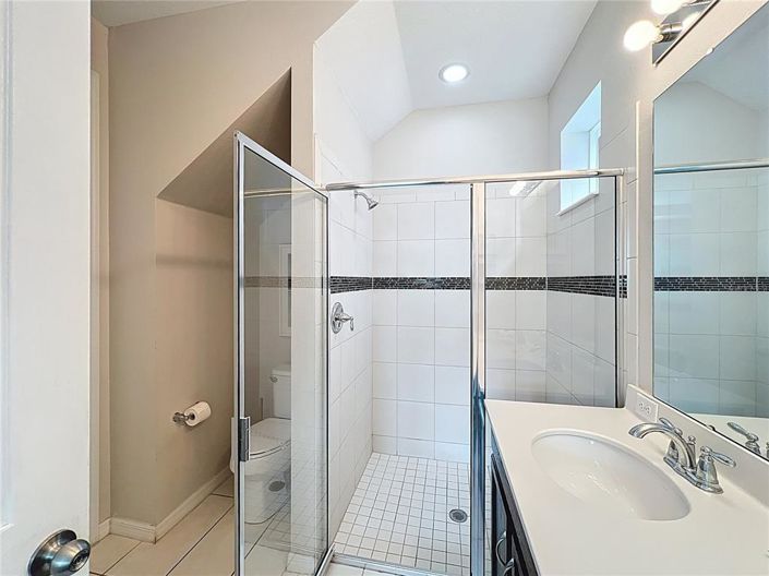 Image No.13-5 Bed Townhouse for sale