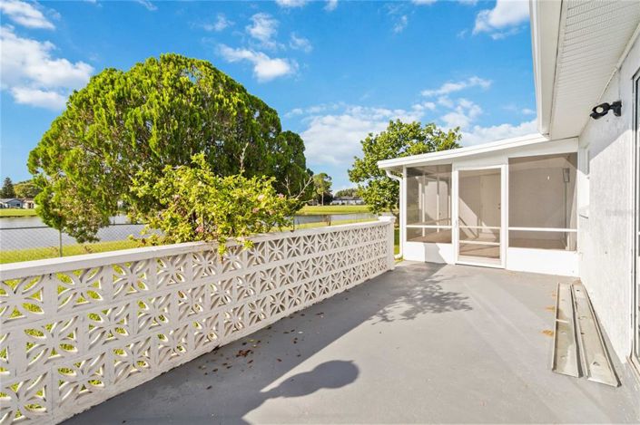 Image No.37-4 Bed Property for sale