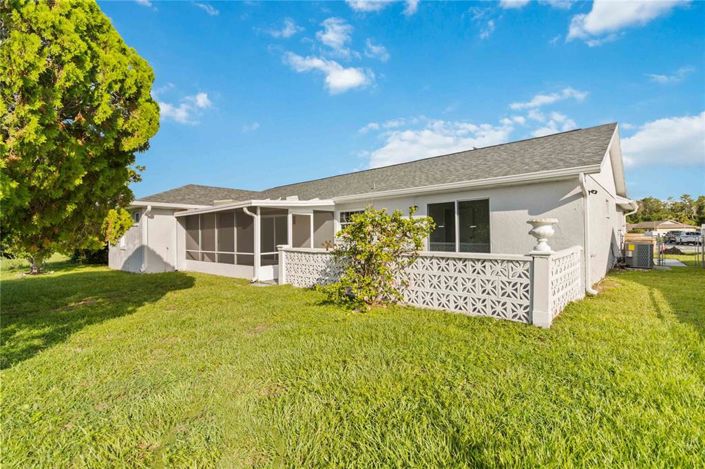 Image No.40-4 Bed Property for sale