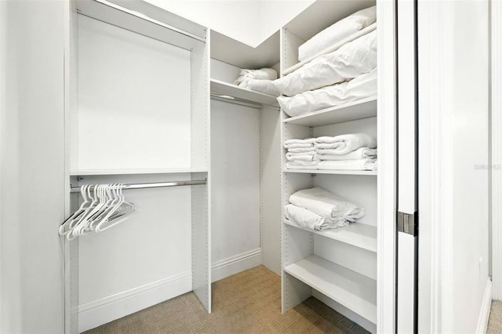 Image No.44-7 Bed Property for sale