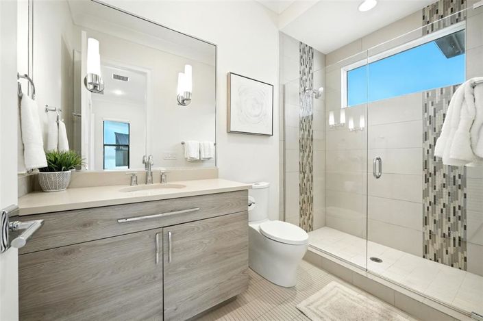 Image No.45-7 Bed Property for sale