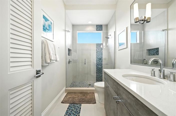 Image No.58-7 Bed Property for sale