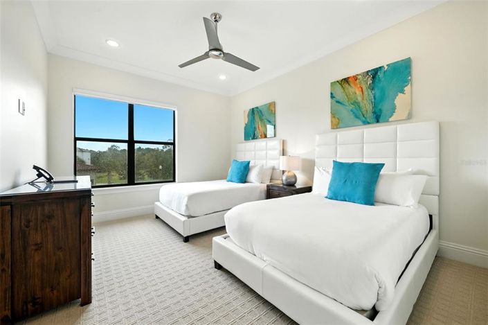 Image No.59-7 Bed Property for sale