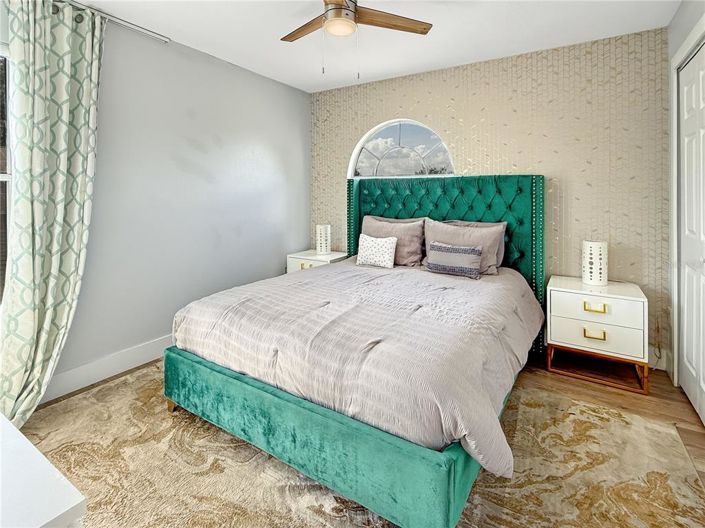 Image No.16-4 Bed Property for sale