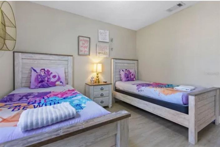 Image No.16-4 Bed Townhouse for sale