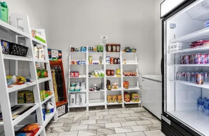 Image No.28-4 Bed Townhouse for sale