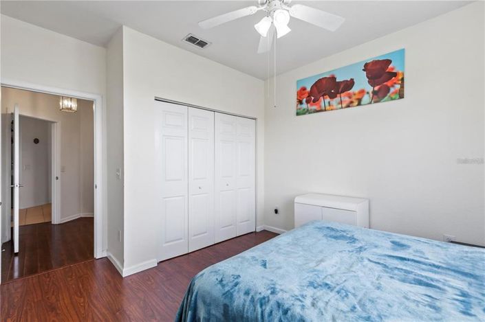 Image No.9-2 Bed Property for sale