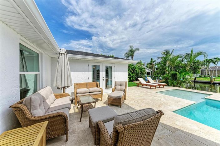 Image No.18-4 Bed Property for sale