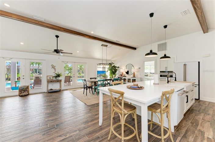 Image No.27-4 Bed Property for sale