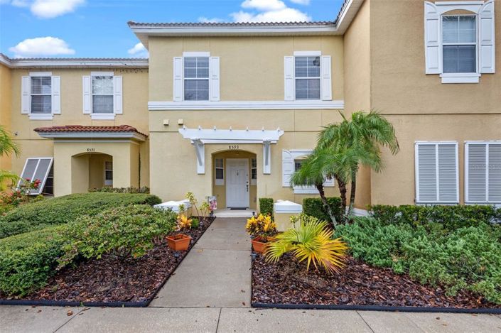 Image No.1-3 Bed Townhouse for sale