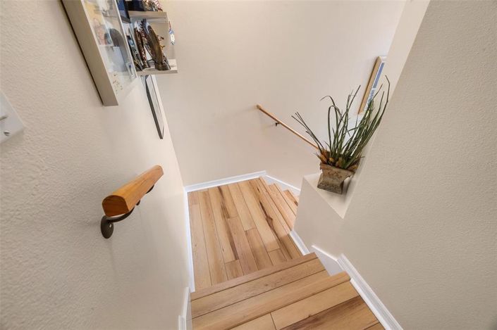 Image No.18-3 Bed Townhouse for sale