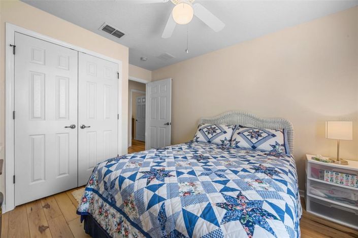 Image No.25-3 Bed Townhouse for sale