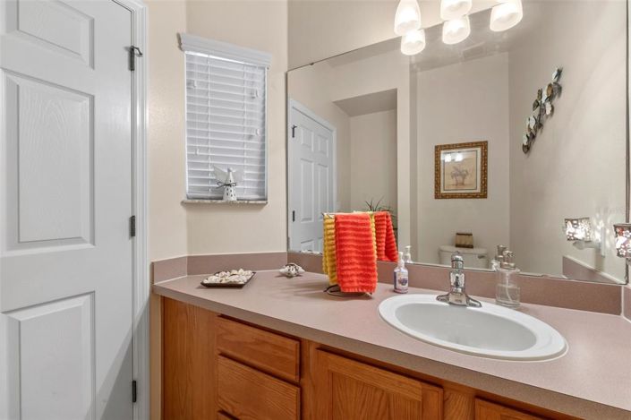 Image No.31-3 Bed Townhouse for sale