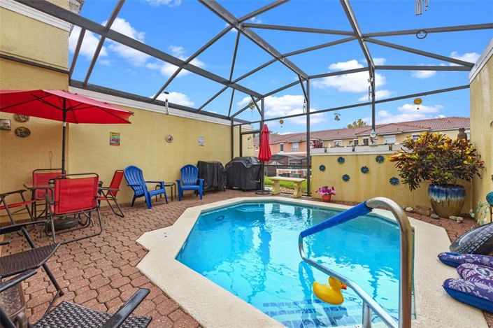 Image No.35-3 Bed Townhouse for sale