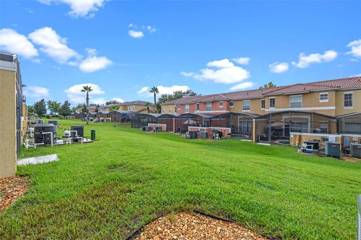 Image No.40-3 Bed Townhouse for sale