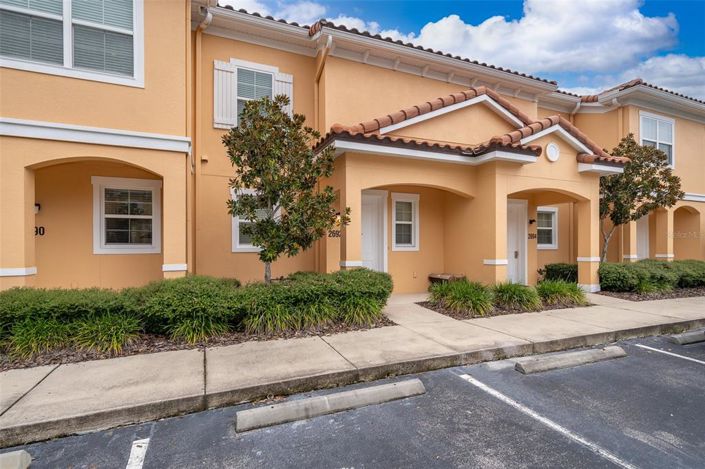 Image No.4-2 Bed Townhouse for sale