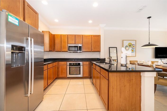 Image No.6-2 Bed Townhouse for sale