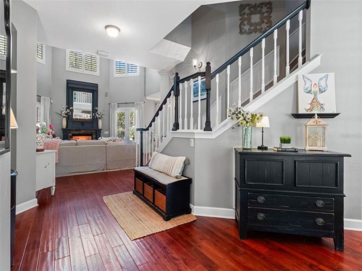 Image No.11-6 Bed Property for sale