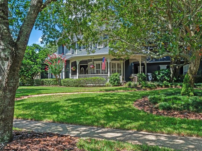 Image No.63-6 Bed Property for sale