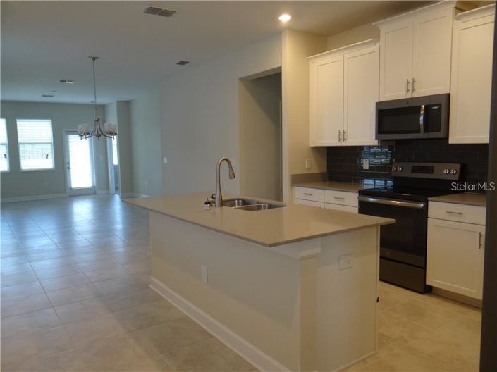 Image No.4-Propriété de 3 chambres à vendre à Kissimmee