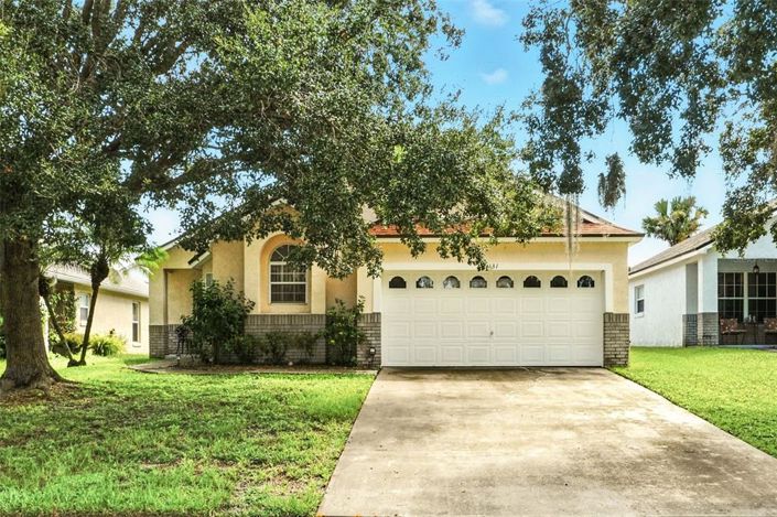 Image No.2-Propriété de 4 chambres à vendre à Kissimmee