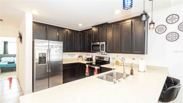 Image No.5-4 Bed Property for sale