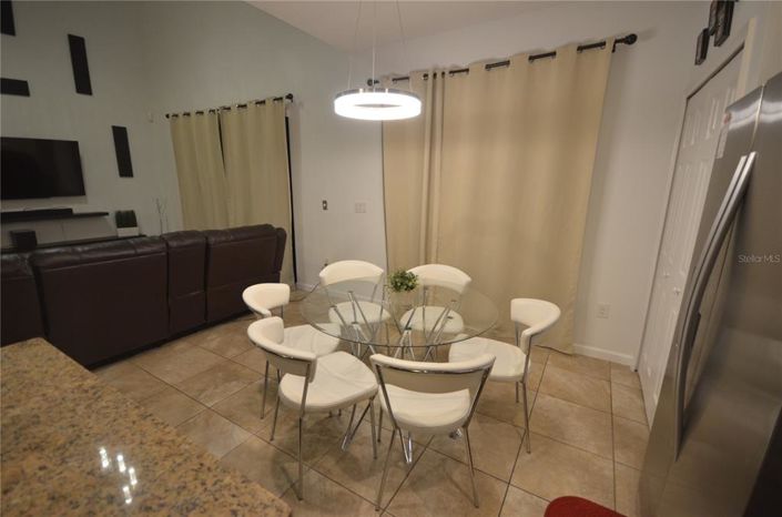 Image No.10-Propriété de 6 chambres à vendre à Kissimmee