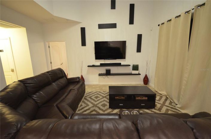 Image No.12-Propriété de 6 chambres à vendre à Kissimmee