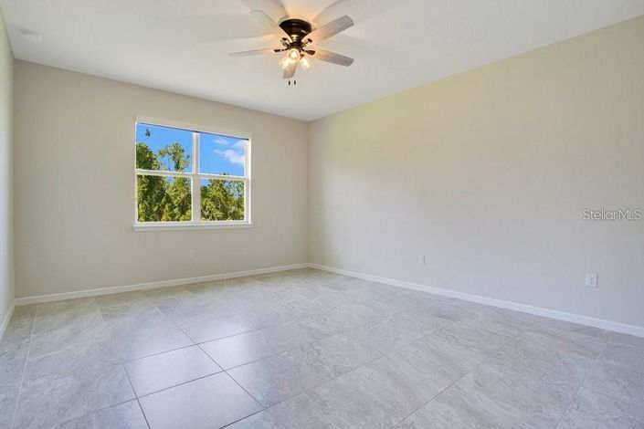 Image No.8-Propriété de 3 chambres à vendre à Clermont