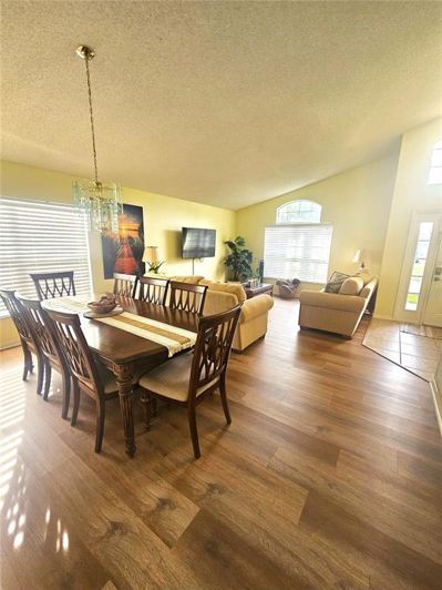 Image No.6-Propriété de 4 chambres à vendre à Davenport