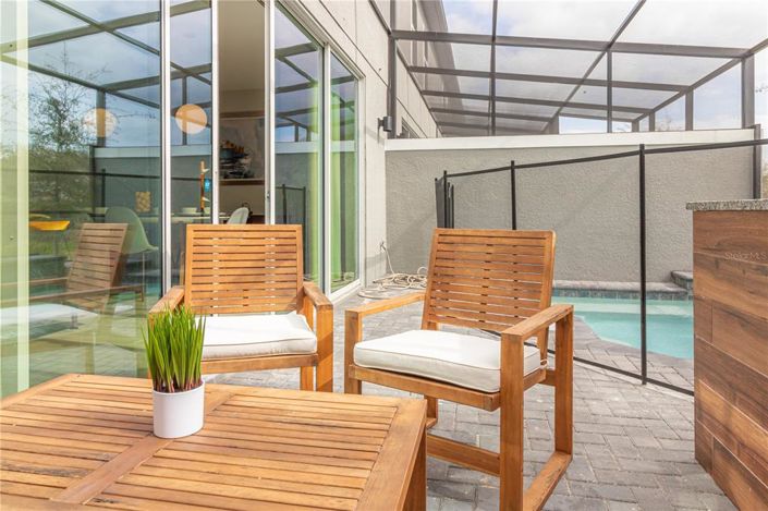 Image No.27-4 Bed Townhouse for sale