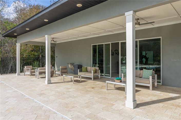 Image No.33-4 Bed Townhouse for sale