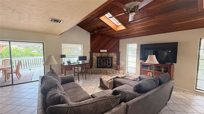 Image No.9-Propriété de 3 chambres à vendre à St. Pete Beach