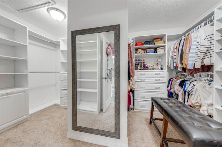 Image No.27-4 Bed Property for sale