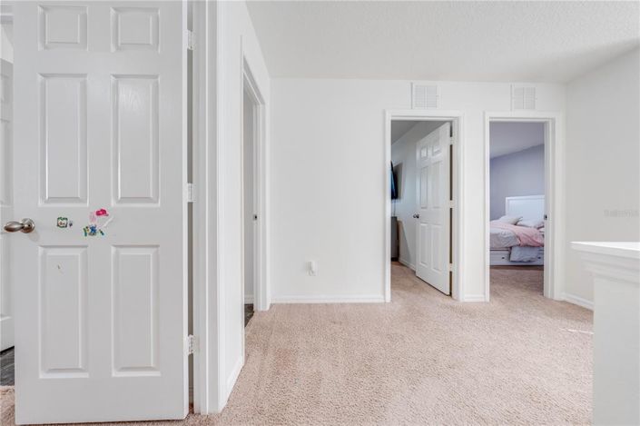 Image No.32-4 Bed Property for sale