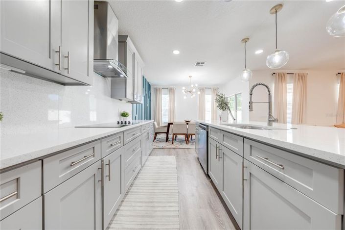 Image No.8-4 Bed Property for sale