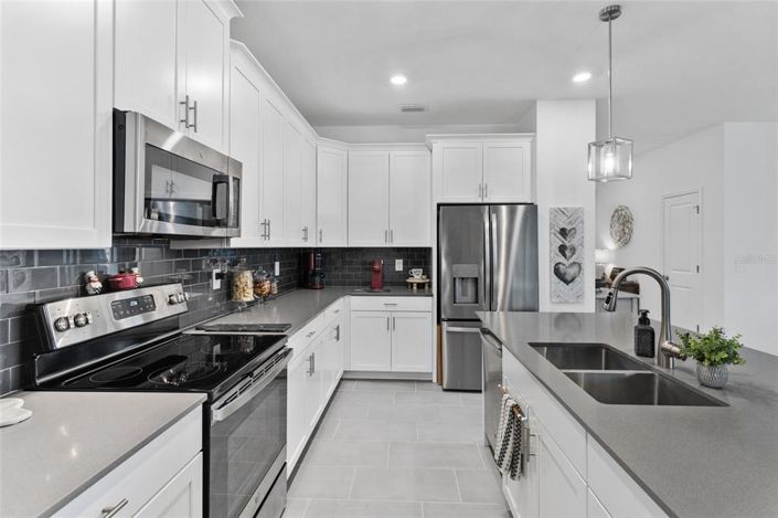 Image No.16-Propriété de 4 chambres à vendre à Davenport