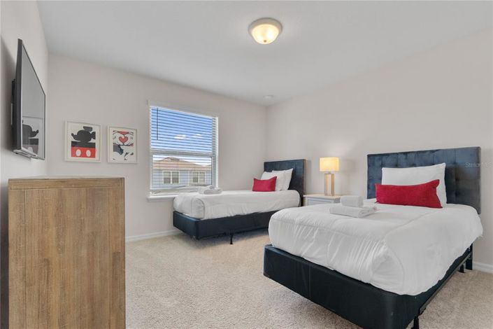 Image No.19-6 Bed Property for sale