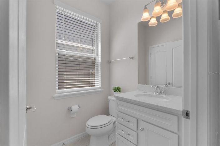 Image No.25-6 Bed Property for sale