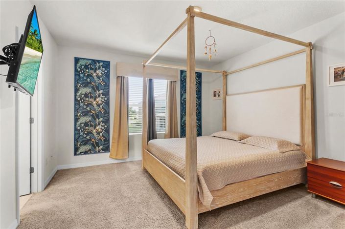 Image No.21-3 Bed Townhouse for sale