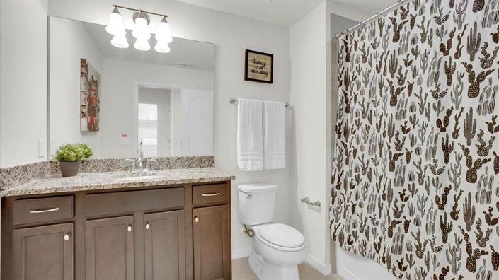 Image No.14-5 Bed Property for sale