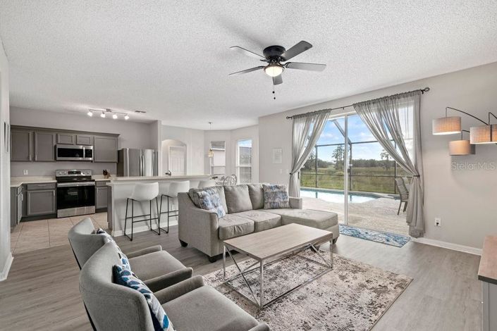 Image No.10-4 Bed Property for sale