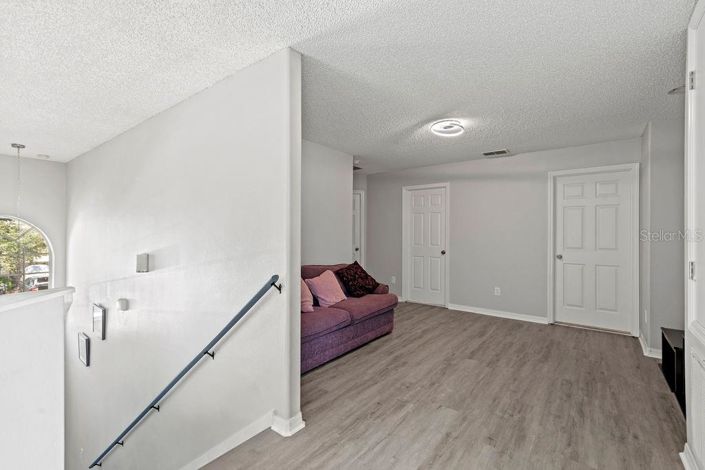 Image No.20-4 Bed Property for sale