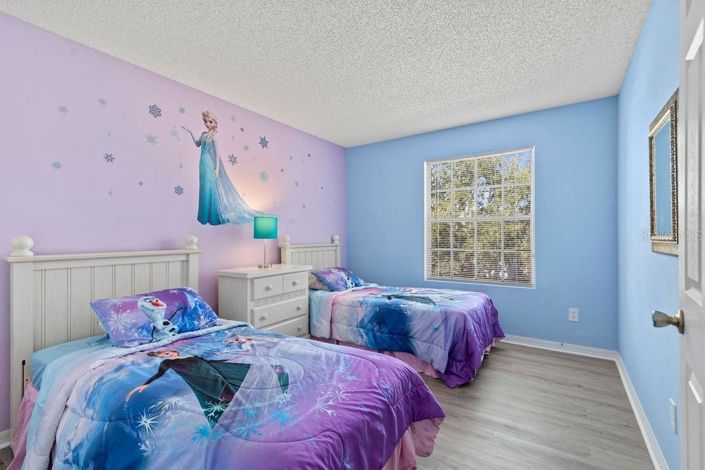 Image No.32-4 Bed Property for sale