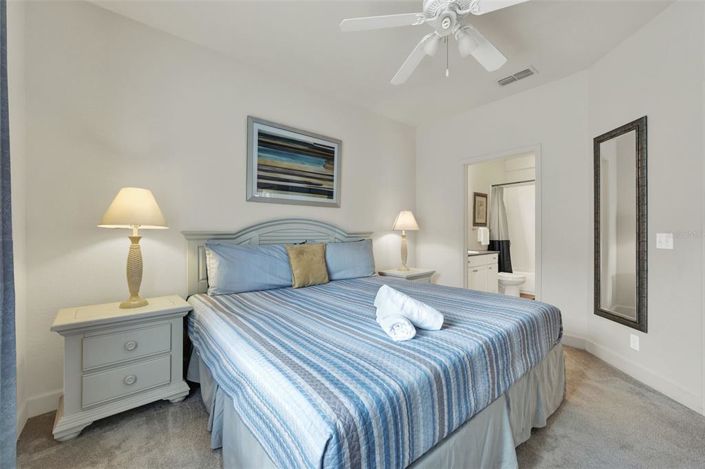 Image No.14-4 Bed Townhouse for sale