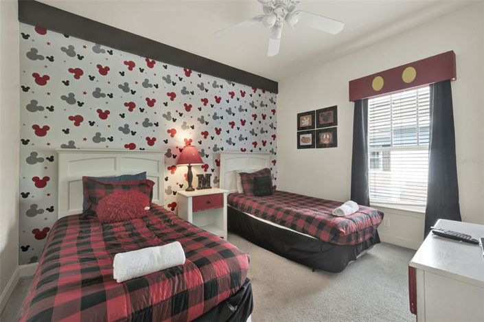 Image No.18-4 Bed Townhouse for sale