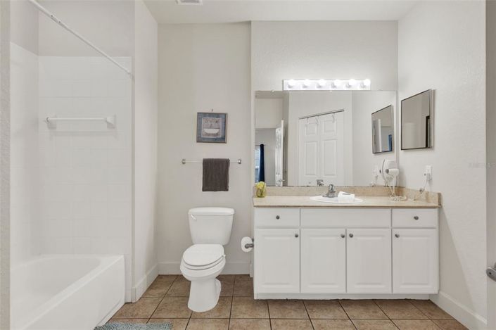 Image No.22-4 Bed Townhouse for sale