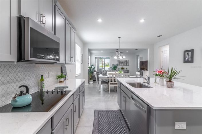 Image No.14-4 Bed Property for sale