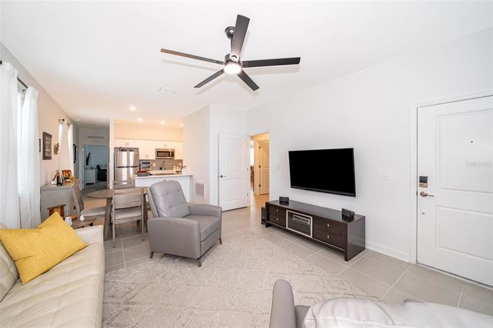 Image No.17-5 Bed Property for sale